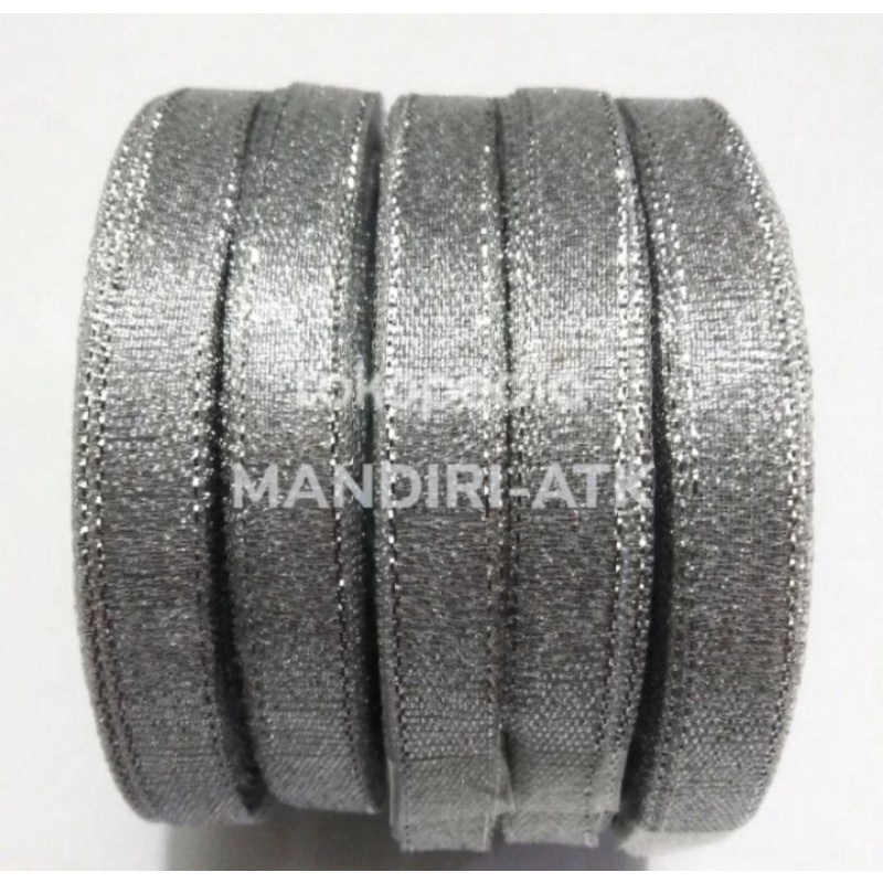 

PITA KAIN SILVER(PERAK)LEBAR 1 CM