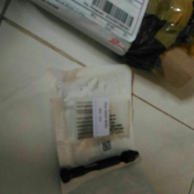 Bor Tangan Manual Dengan 10 Mata Bor