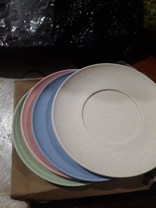 Tg131/set Piring Isi 4pcs/piring Makan Warna Warni/bahan Serat Gandum/tatakan Piring Kue