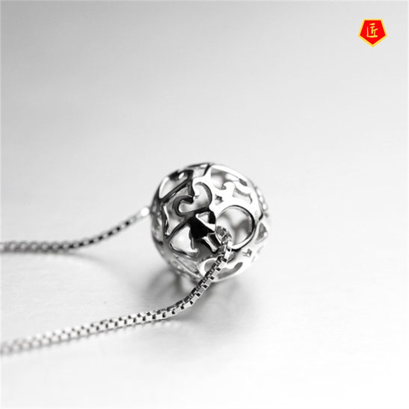 [Ready Stock]Hollow Exquisite Ball Necklace Silver Simple Fashion