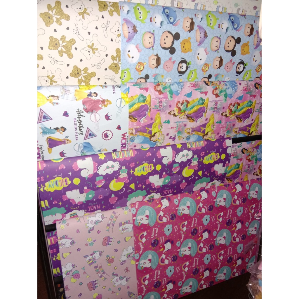 

Kertas Kado Motif