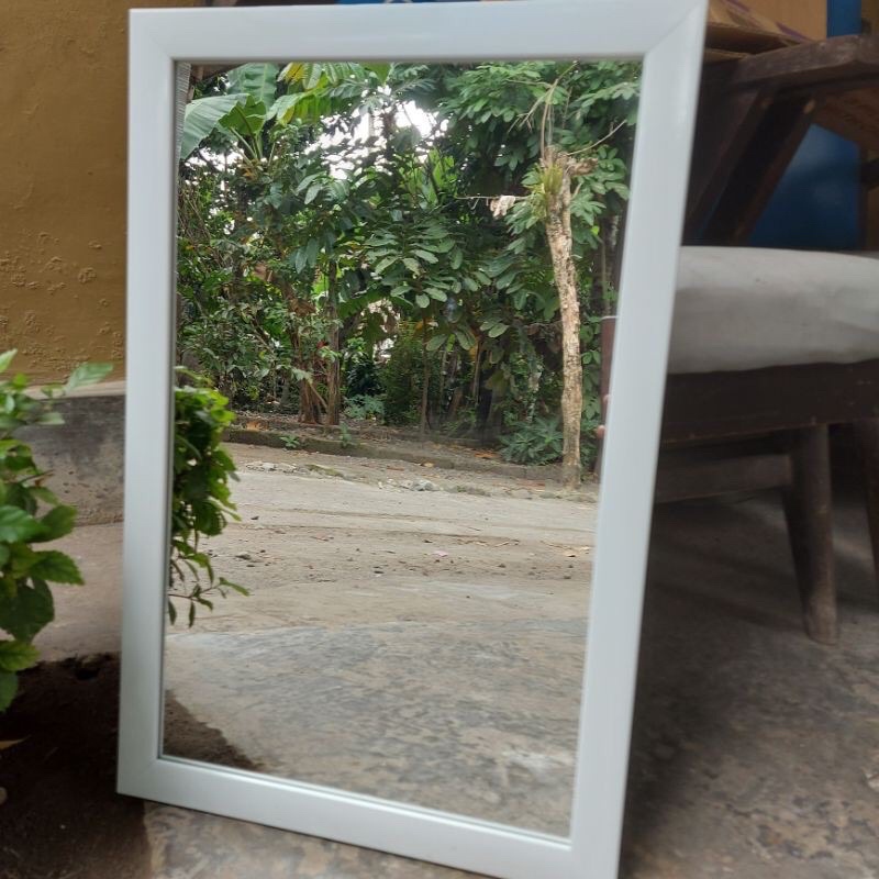 [Size 30x40] Kaca Cermin/Cermin Dinding/ Cermin Make Up / Cermin Gantung | Bahan Fiber Anti Rayap & Keropos-Putih