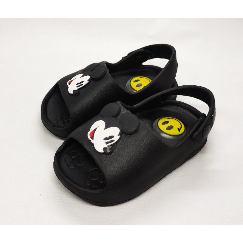 YUTU - SANDAL YUTU 725D BAIM MICKEYMOUS / SANDAL BAIM BABY BUNYI CITT CITT / SANDAL BAIM ANAK KRAKTER MICKEYMOUS / SANDAL BAIM TERMURAH / SANDAL BAIM BERBUNYI CIT CIT LUCU /SANDAL KARET /FASHION ANAK-ANAK /SANDAL ANAK TRENDY