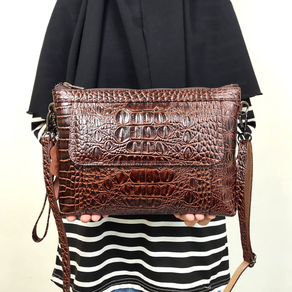 Clutch Wanita ZIRKON BY Kulit Sapi Motif Buaya