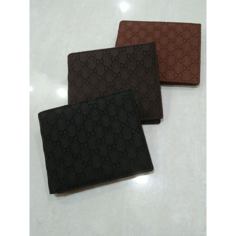 Dompet pendek lipat cowok lokal emboss