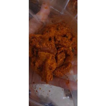 

kulit ayam crispy pedas daun jeruk 200gr