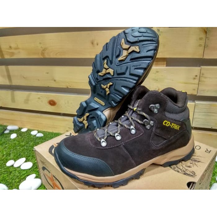 Co-Trek Sepatu Gunung Pollock Original