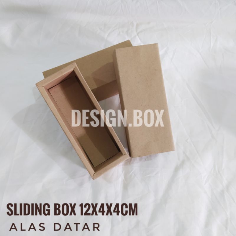 

SLIDING BOX VINTAGE 12X4X4CM