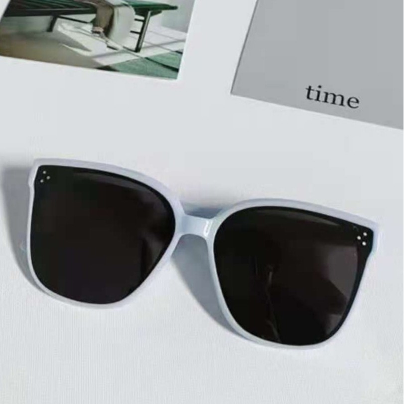 Kacamata Wanita Pria  Anti Radiasi UV Fashion Sunglasses Eyewear Kacamata Andin-ka-17 C3 putih/hitam