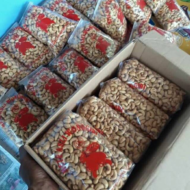 

Kacang Mete/ Kacang Mede kualitas super 500gr harga murah meriah termurah