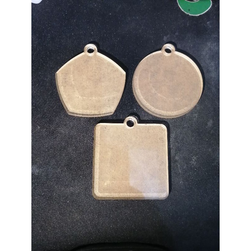 

Plat Medali Polos Akrilik uk 5cm tebal 3mm bening