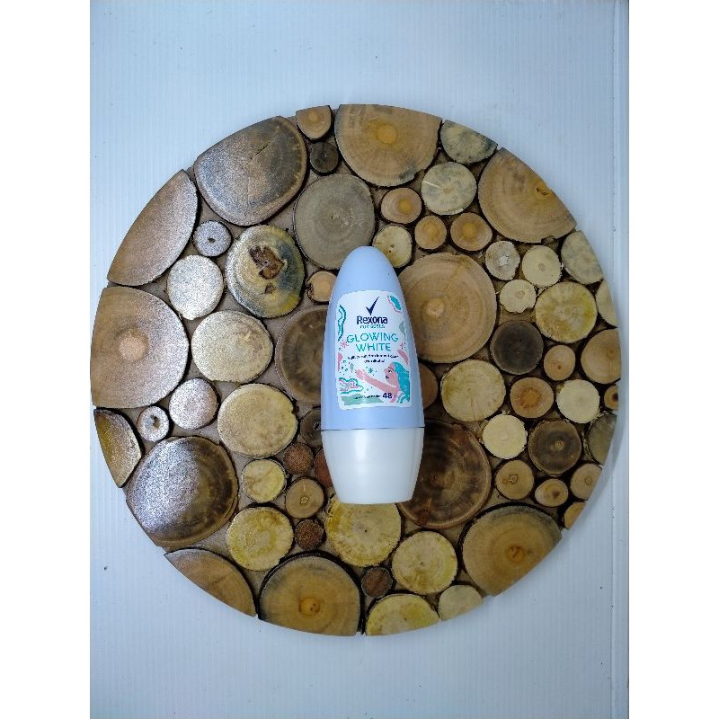 Rexona Glowing White