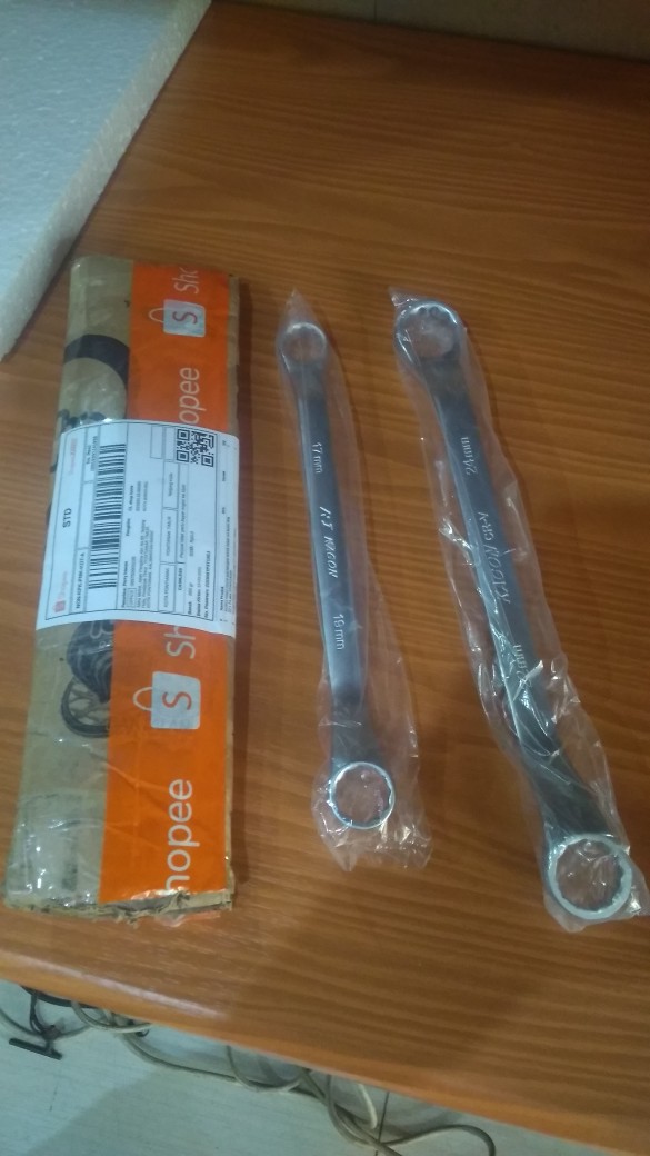 Kunci Ring 22x24 Alat Bengkel Teknik Treker Cvt Kunci Ring 22 X 24 Pas 22mm 24mm