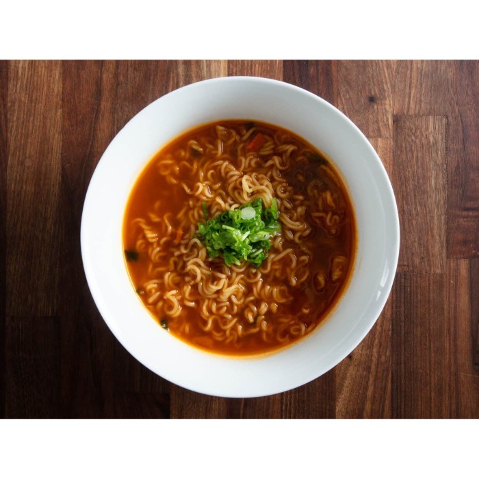 

Da2011F Bundle Shin Ramyun Noodle Soup + Kimchi Sawi Ss 250 Gram Ffa2D01A1