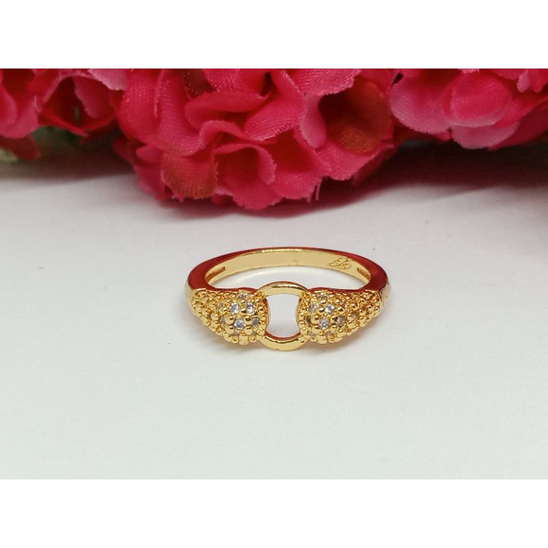 Cincin Xuping Wanita Model Emas Permata