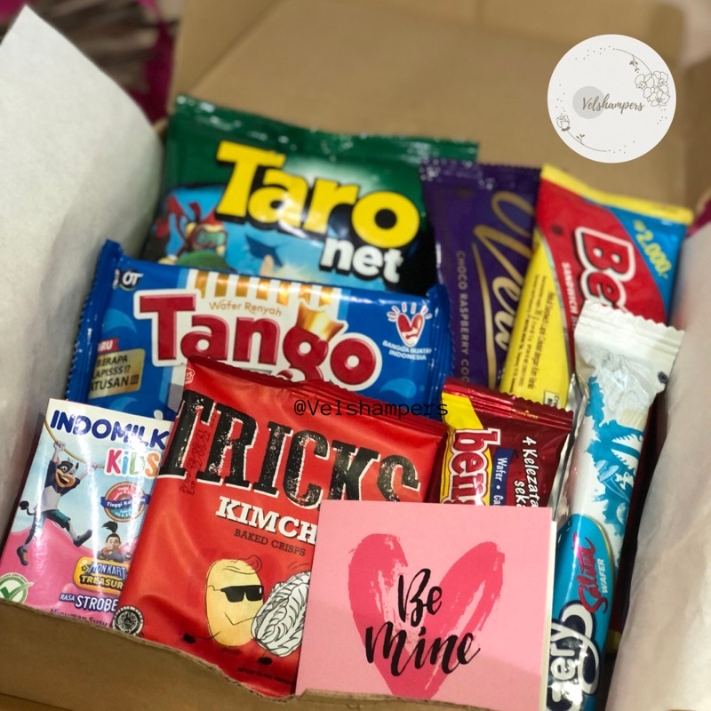 

snack box/hampers murah bisa request tulisan card