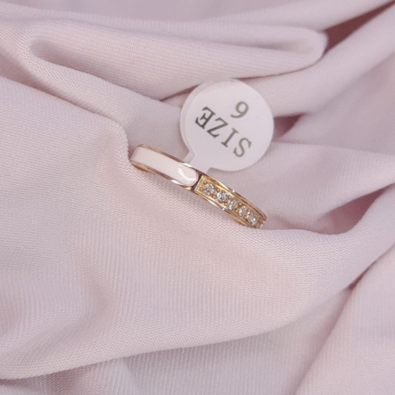 Cincin titanium dua warna putih dan berlian zirconia xuping cincin imitasi cincin murah cincin anti 