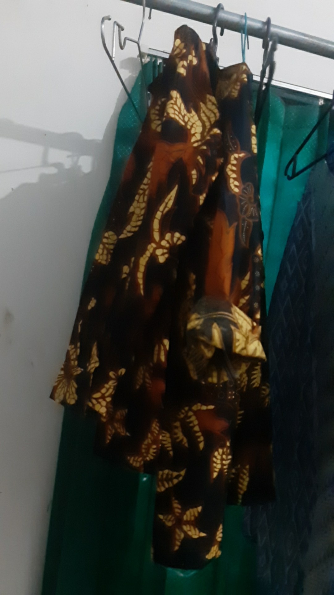 Kemeja Batik Anak Lengan Panjang