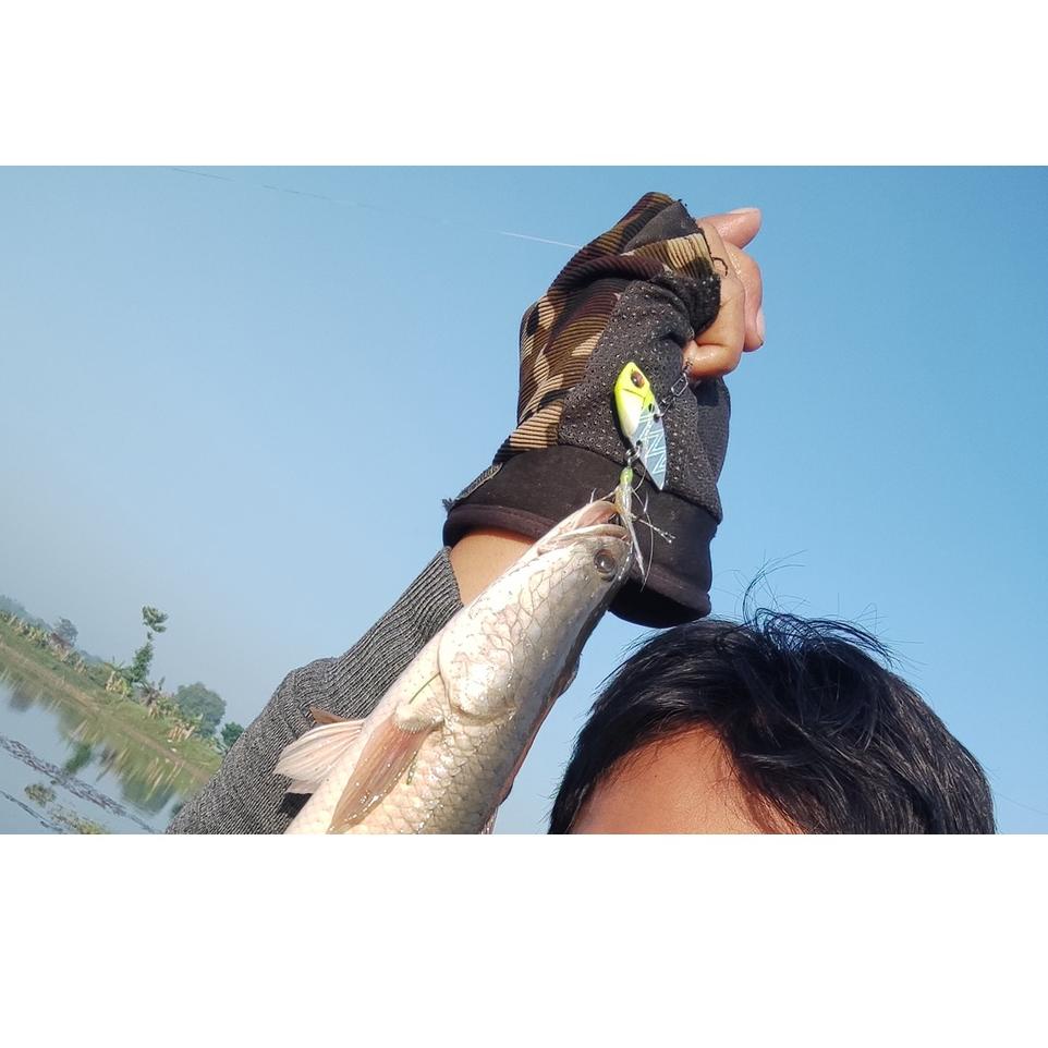 Tren Kekinian.. UMPAN GABUS HALF SOLID METAL VIB SIRIP HIU  VIBRA  UMPAN CASTING UMPAN MAINAN 8GR KI