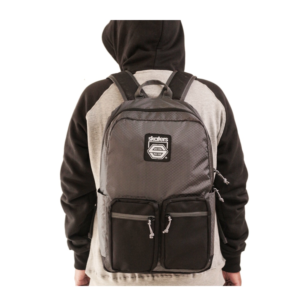 TAS RANSEL LAPTOP SKATERS VA027 ABU HITAM