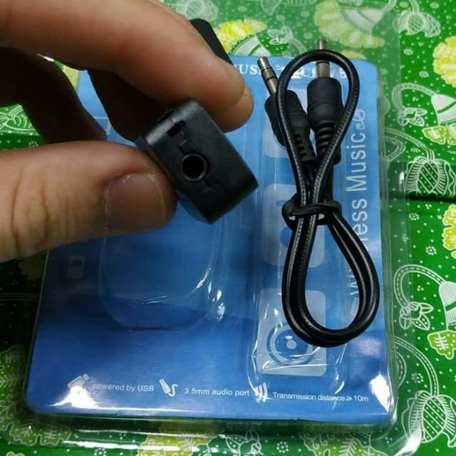 WIRELESS STEREO AUDIO RECEIVER BLUETOOTH ADAPTER USB + kabel Aux 3.5mm universal mantul