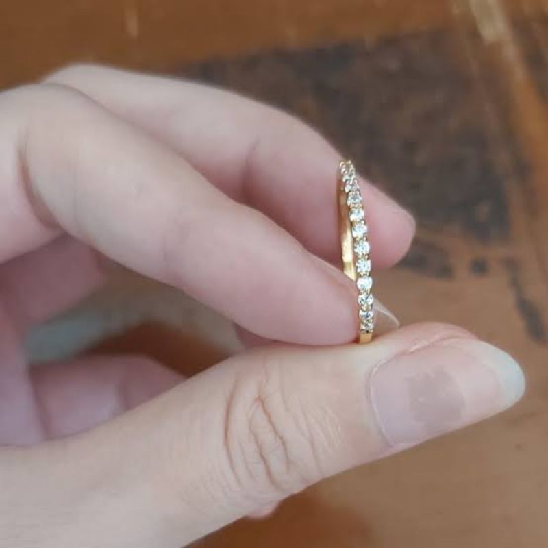 Cincin Listring Permata Sirkon AYU Gold Ring