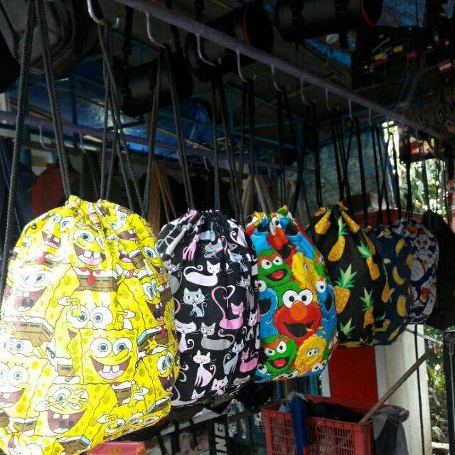 Tas Serut Polos Kanvas Tebal dan Motif Katun Ukuran 34x41 cm dan 32x38 cm / Drawstringbag