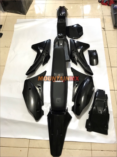 BODY SET GORDON PNP KLX 150