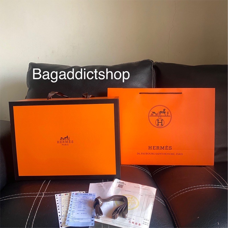 

BagAddict Box SET Medium + Paperbag Large (Box, Paperbag, Bill + Pita)