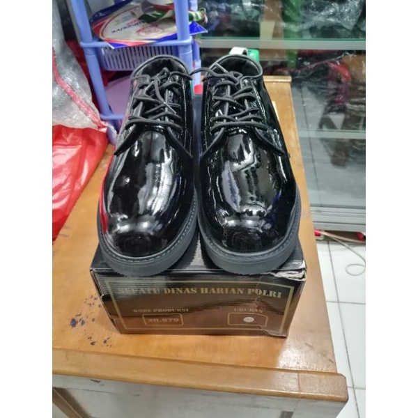 Sepatu pdh jatah polri