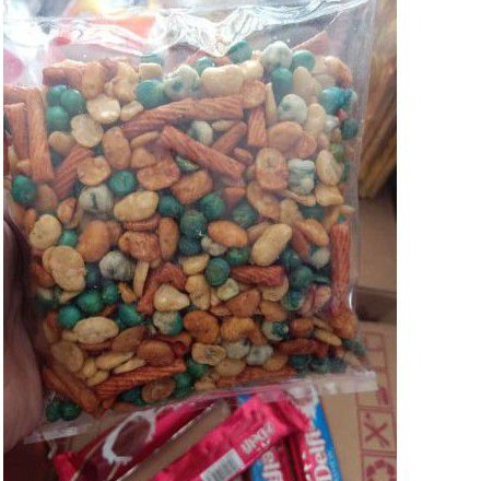 

kacang mix