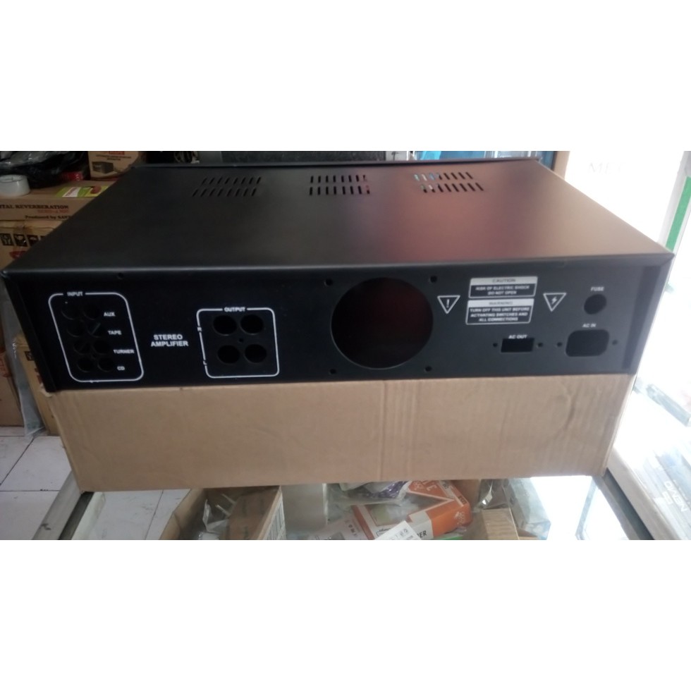 BOX POWER AMPLIFIER PROFESIONAL SOUND SYSTEM TEBAL USB XR0211U