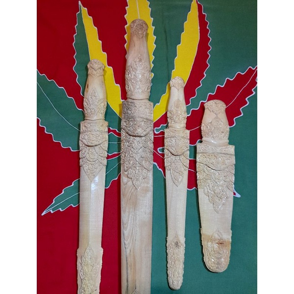 pesanan warangka tombak pusaka | warongko ukiran 3 dimensi | tombak pusaka antik | deder keris