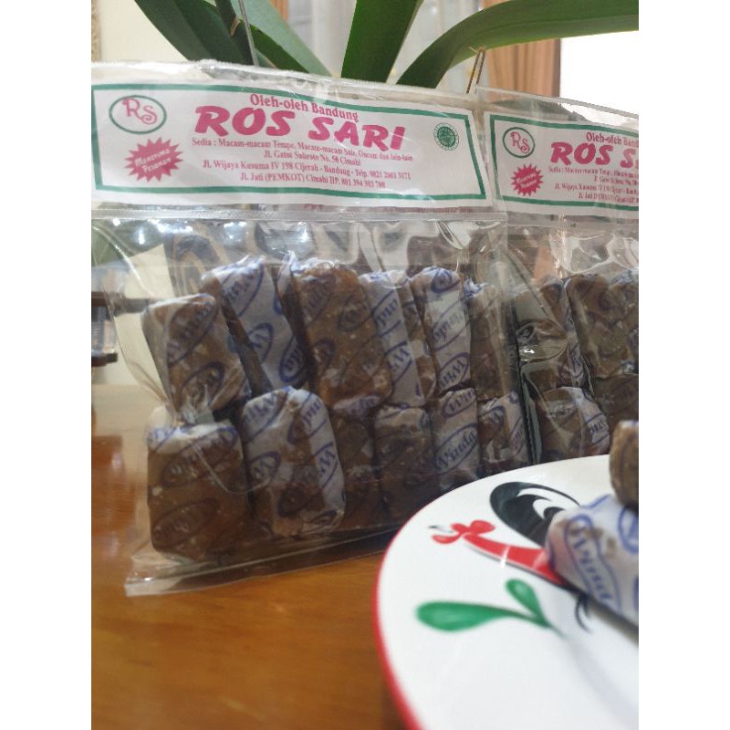 Dodol Kertas Wijen KS Garut 250gr Oleh Oleh Bandung