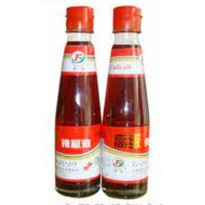

Minyak cabe / chili oil / la jiao you 辣椒油 180ml