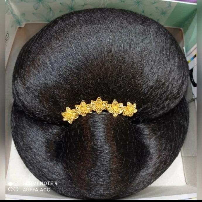 sanggul Batak modern + tusuk kendari