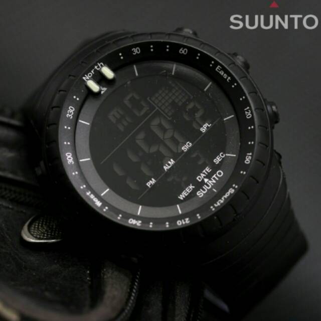 Jam tangan Suunto