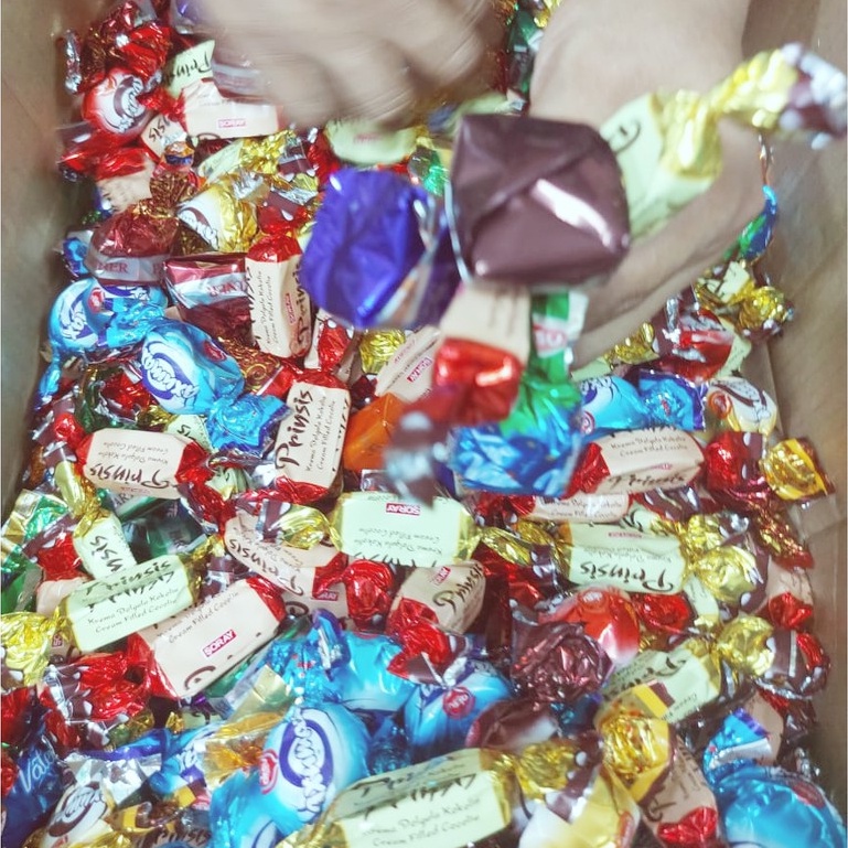 

coklat / truffle dll..arab turky (mix model dan rasa)250gr