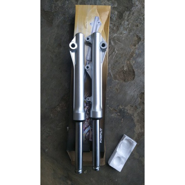 shockbreaker depan honda scoopy karbu sok depan scoopy karbu scoopy old SCOOPY F1 INJEKSI SCOOPY DON