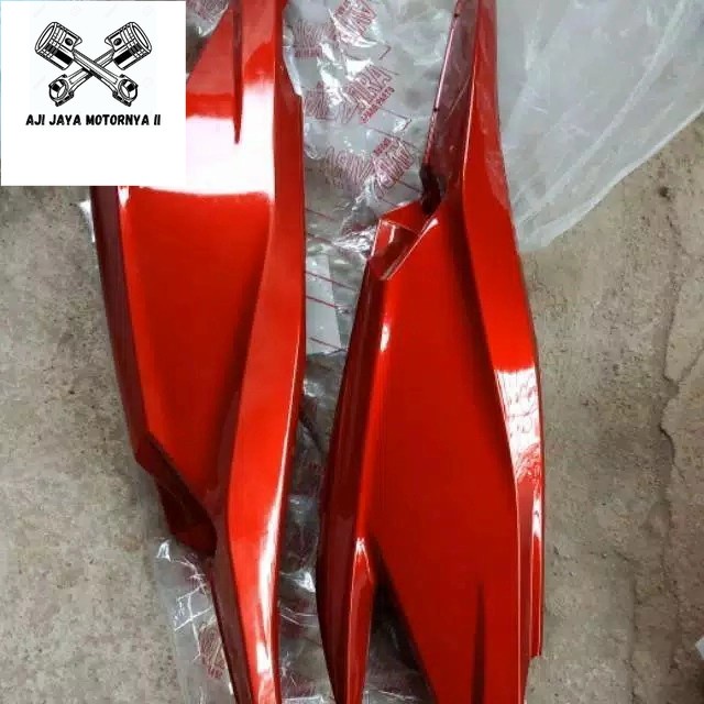 Body belakang vario 125 lama-old merah