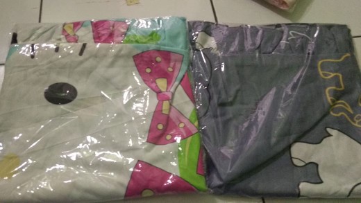Sarung Bantal Cinta/request Motif