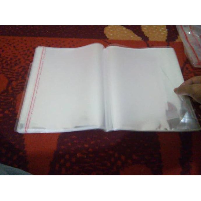 

BARU sampul plastik buku tulis / isi 50 lembar/ ukuran kwarto.