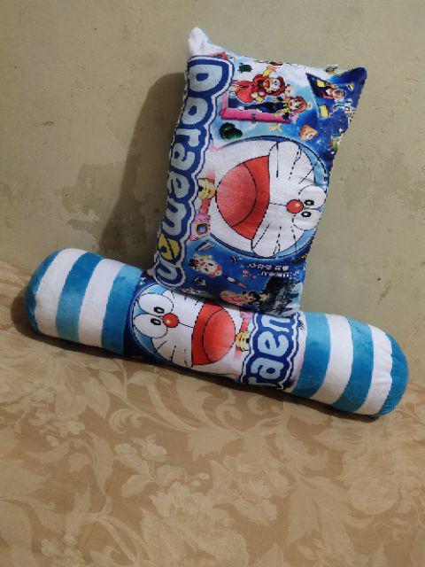1 Set Bantal Guling Doraemon