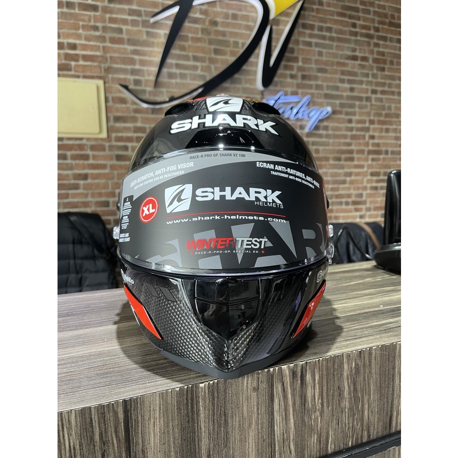 Shark Race R Pro GP Lorenzo Red