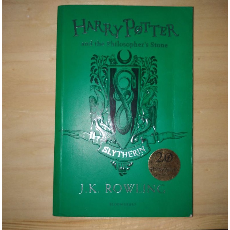 preloved harry potter 1 (sorcerer’s stone) slytherin ver
