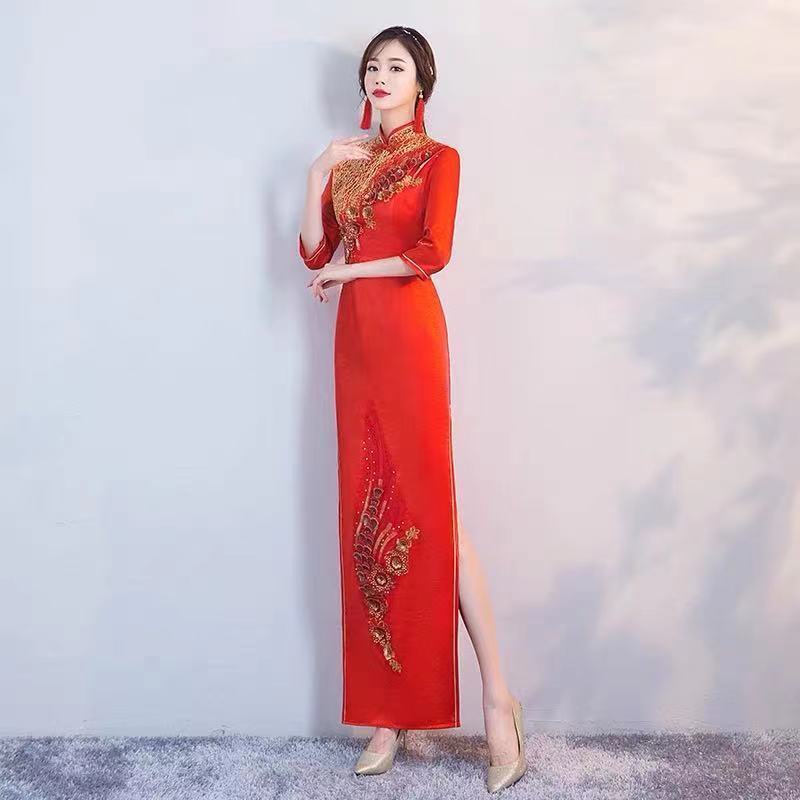 2020 new golden Lace Flower Bride Wedding Toast dress wedding red cheongsam dress bride performance