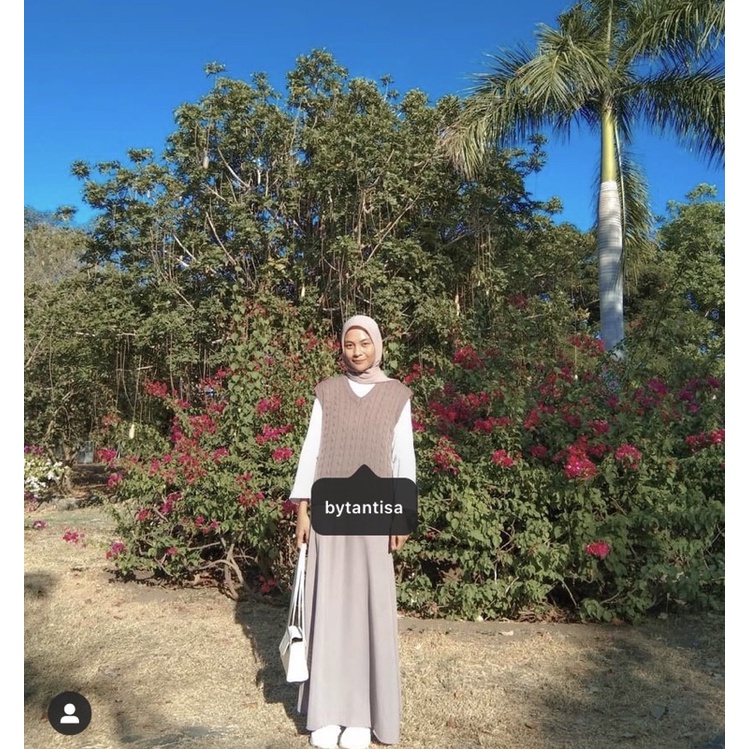 Vest Rajut Delmi | Rompi Rajut V Neck-3