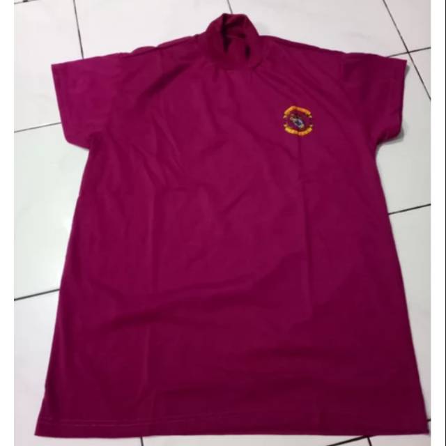 Kaos dalam dinas Marinir Ungu