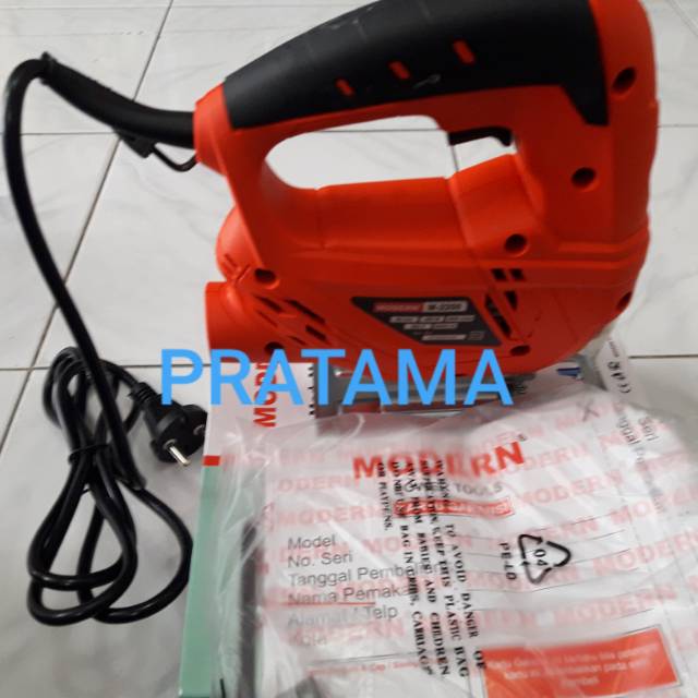 Mesin gergaji triplek atau jigsaw