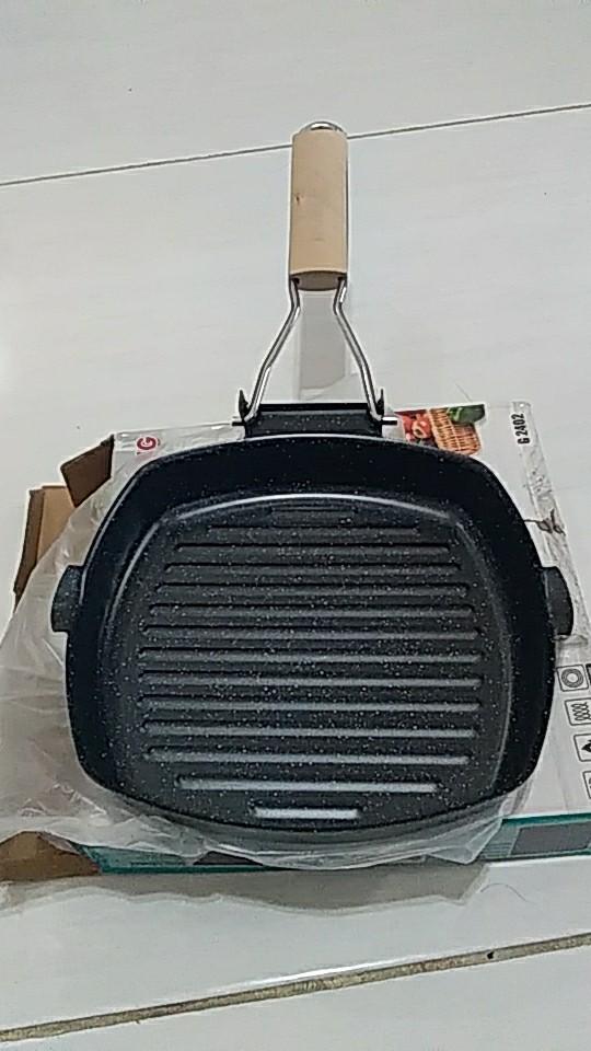 Square Grill Pan 20cm Gsf 2402 / Teflon Wajan Frypan Anti Lengket Lipat Gsf G 2402 / Gsf G-2402